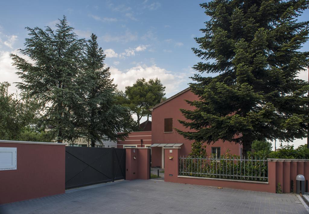 Casale Simbeni Bed and Breakfast Misano Adriatico Esterno foto